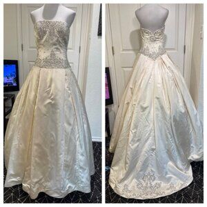 Reem Acra #9501